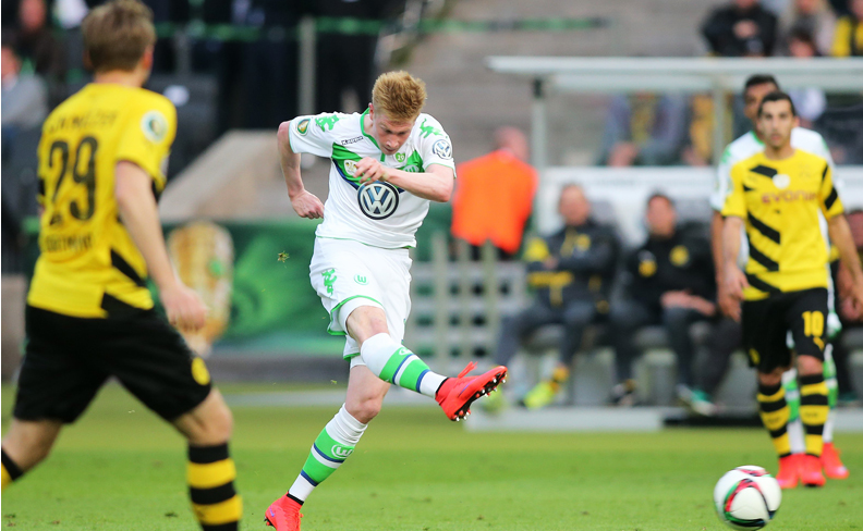 去拿球棒还是上厕所？Kanavi第三局申请暂停迅速起身离场（是取球棒还是赶厕所？Kanavi第三局喊停后迅速起身离席）