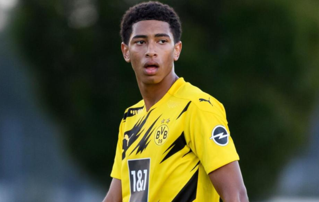 成都战亚冠领头羊，轮到刘殿座首发，蒯纪闻若集训海港难摆脱垫底（成都挑战亚冠领头羊：刘殿座迎首发，蒯纪闻若去集训海港恐难摆脱垫底）