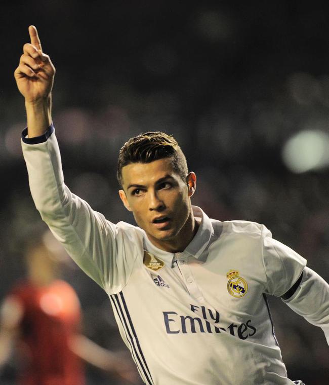 马特乌斯：德国队仍是世界杯夺冠热门；没有谁不可替代（马特乌斯：德国仍是世界杯争冠热门，队内无人不可替代）