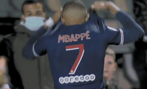 3平1负，尤文在欧冠改制以来第三次赛季开局4场不胜（尤文开局四战未胜(3平1负)，为欧冠改制后第三次）