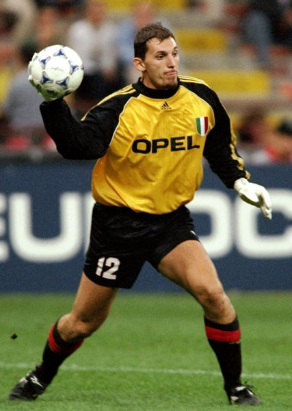 趣味数据：B费12次远射0进球，维尔茨参与射门最多无进球（有趣统计：B费12脚远射颗粒无收，维尔茨参与射门最多仍未破门）