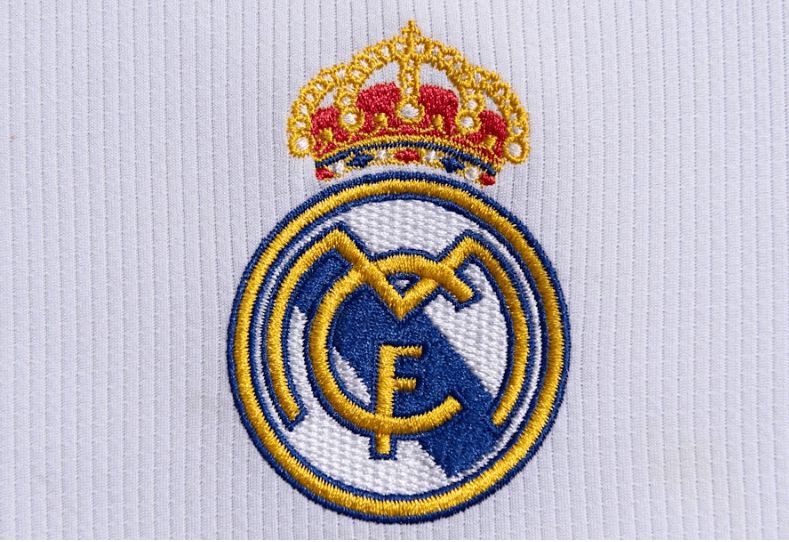 致敬，爱尔兰都柏林机场将官方账号名称改为帕罗特机场（都柏林机场致敬帕罗特：官方账号更名为'帕罗特机场）