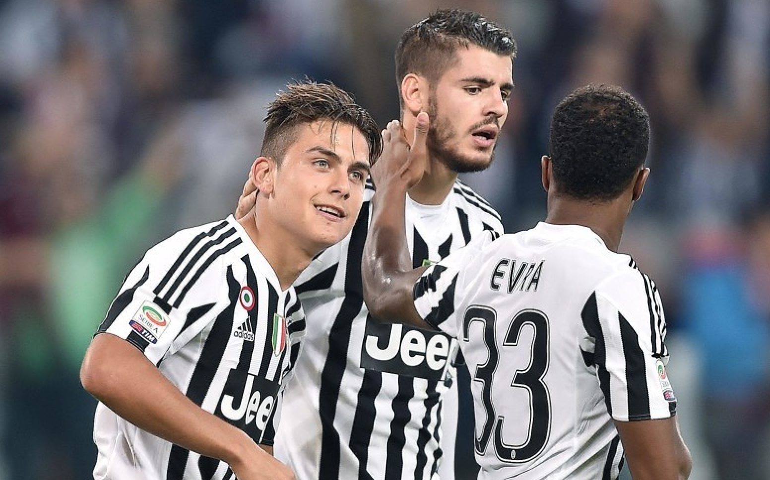 TA：从荆棘中走出坚实一步，德国队晋级之路亦是信心重建之路（TA：冲破荆棘迈出稳健一步，德国队的晋级之路亦是信心重塑之旅）